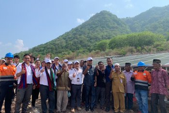 PLN NTT resmikan 3 unit PLTS untuk pulau-pulau kecil di Alor
