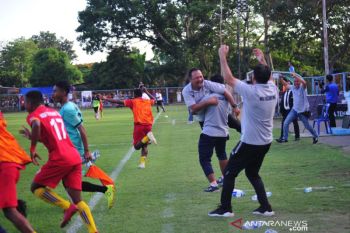 Ricky Nelson tetap jadi pelatih sepak bola NTT