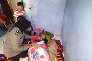 Satu warga luka robek di kepala, 15 bangunan rusak akibat sapuan angin kencang