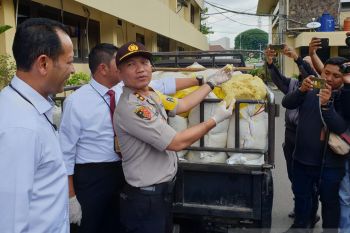 Wakil Wali Kota ingatkan  produsen makanan tidak gunakan formalin