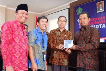 XL memperluas penyaluran gerakan donasi kuota ke madrasah di NTB
