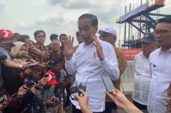 Jokowi tegaskan pencalonan Gibran murni kompetisi bukan penunjukan