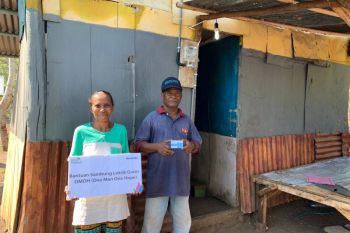 14 rumah warga di Pulau Ternate mulai nikmati listrik