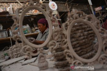 Produksi suvenir fiber glass