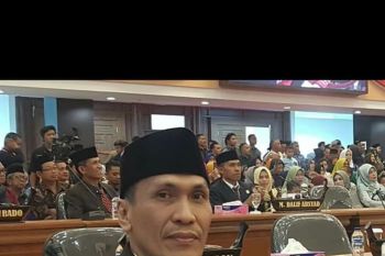 DPRD Sulbar bahas ranperda tentang retribusi jasa umum
