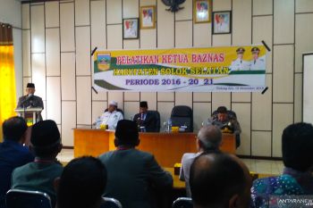 Bupati Solok Selatan Kukuhkan Soewandi Syuib sebagai Ketua Baznas