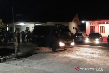 Jenazah anggota Satuan Tugas Tinombala dievakausi ke Palu
