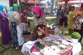 Solok Gelar Festival kuliner beras dan pulut