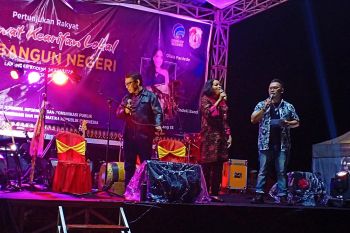 Pertujunkan rakyat Kominfo tularkan semangat membangun negeri