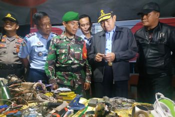 Petugas gabungan geledah Lapas klas IA Gunungsari Makassar