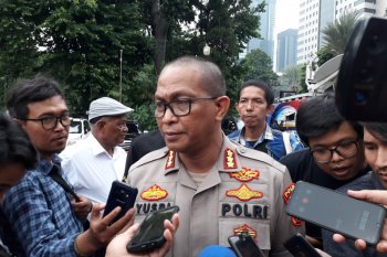 Polisi tahan  Husein Alatas diduga terlibat kekerasan seksual
