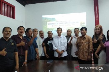 Senator Pastika: masyarakat perlu adopsi teknologi hadapi toko berjaringan