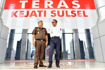 Dulu kepala daerah hadir di Kejati karena bermasalah, kata Gubernur