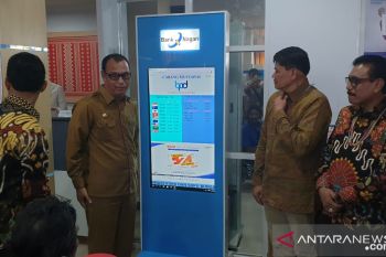 Wisman ingin tukar mata uang di Mentawai, datang saja ke Bank Nagari Taupeijat