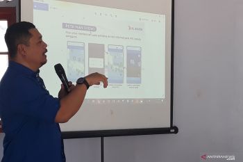 Nelayan Natuna dilatih cara menggunakan aplikasi Laut Nusantara