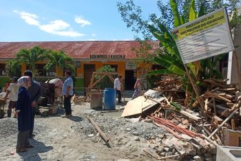 DPRD Palu soal pembangunan dua ruang kelas SDN Rp1 miliar