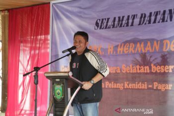 Gubernur minta masyarakat tidak perlu khawatir atas  serangan harimau