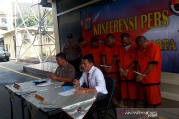 Polda DIY tangkap lima porter pencuri paket kargo di Bandara Adisutjipto