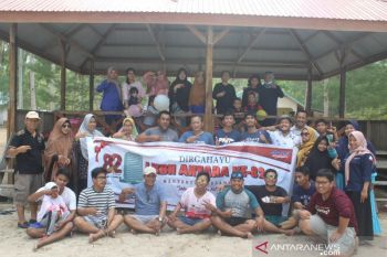 Antara Sultra gelar "family gathering" bangun keakraban antarkaryawan