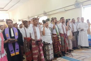 Bawaslu NTT lantik 354 anggota panitia pengawas kecamatan