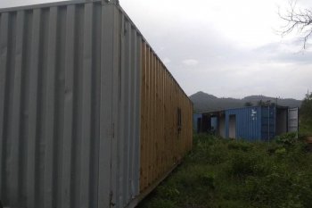 Pascatsunami 2018, bangunan vila di Pantai Carita bak jadi "Rumah Hantu"