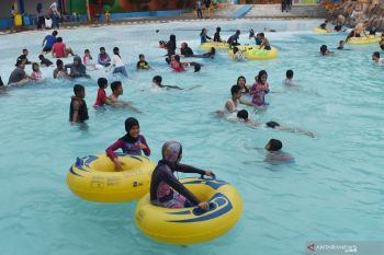 Manfaatkan libur Natal
