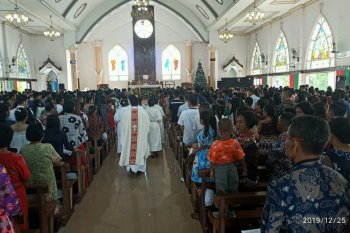Pastor ajak umat Katolik Kapuas Hulu jaga persatuan  kesatuan bangsa