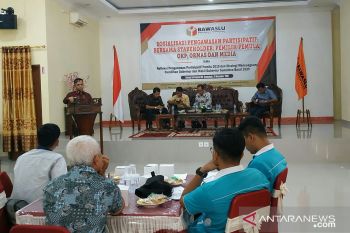Emak-emak jadi sasaran oknum politikus nakal di Pariaman