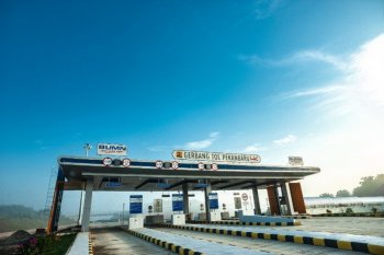 Sebanyak 10.817 kendaraan lintasi tol Pekanbaru-Dumai
