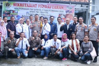 Enam korban bus Srwijaya yang selamat masih  di RSUD Basemah