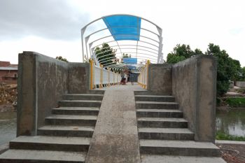 Jembatan Pejeruk-Banjar Mataram mulai dimanfaatkan warga