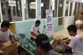 ACT  produksi air kemasan gratis