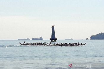 Pertamina Cilacap jaring  bibit atlet dayung melalui lomba perahu naga