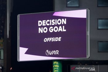 Liverpool kalahkan Wolverhampton, dibantu VAR