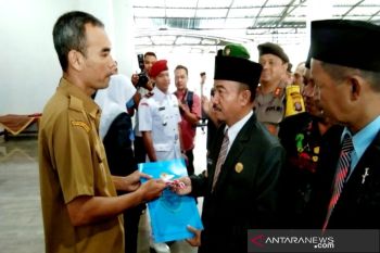Empat desa di Seruyan terima bantuan kapal penyeberangan