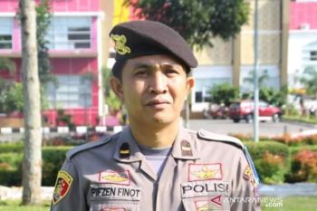 Seorang ASN meninggal setelah terjatuh dari pohon di depan kantor Disparpora Agam