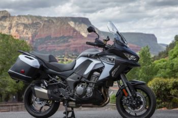 Sepeda motor bergaya "adventure" digemari 2019