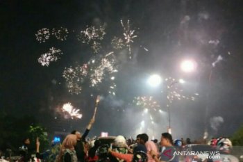 Hujan warnai pergantian tahun di Makassar dan sekitarnya