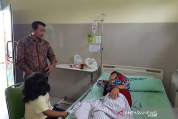 Wabup Batang minta petugas kesehatan ramah pada pasien