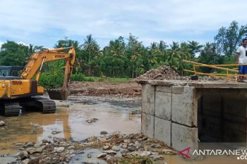 Kementerian PUPR menyambung jembatan putus di Lombok Utara
