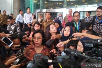 Menkeu: Bansos akan segera dicairkan lebih cepat
