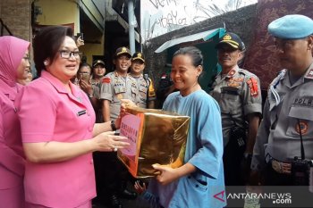 25 ribu personel Polri dikerahkan tangani dampak banjir di Tanah Air