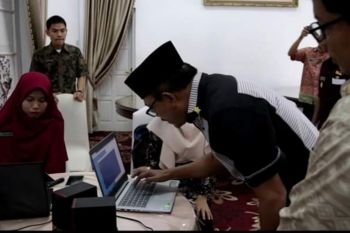Aplikasi Siape dan tanda tangan elektronik mulai diterapkan di Tanah Datar