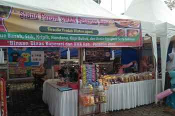 Ada rendang lokan hingga kue semprong  di Expo 2020 Pasaman Barat