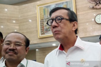 Yasonna ancam laporkan bila ada pegawai 'nakal' di Kemenkumham ke KPK