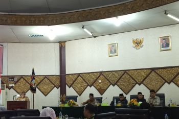 Pajak air tanah di Padang turun jadi 10 persen
