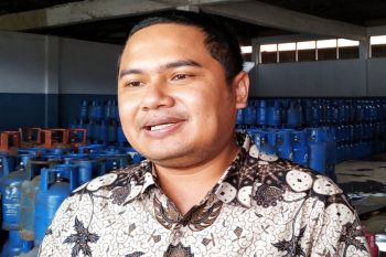 SPBU Dogiay dirusakkan sekelompok warga sehingga hanya jual Dexlite