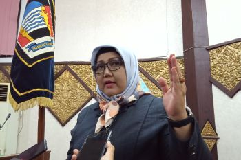 Komisi I DPRD Padang dorong permudah penertiban perizinan kafe