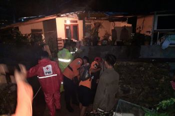 PMI Lampung dan tim gabungan cari anak hanyut di sungai