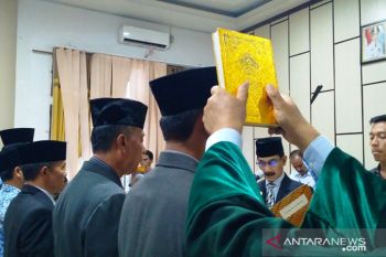 Muzni Zakaria mutasi pejabat di Hari Ulang Tahun Solok Selatan